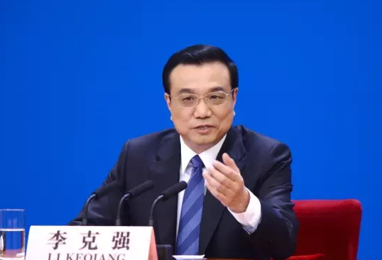 李克強(qiáng)：推動(dòng)中國(guó)制造2025與互聯(lián)網(wǎng)+融合發(fā)展